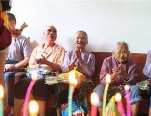 �ݳ������������������