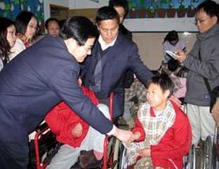 �������м��˰���Ժ