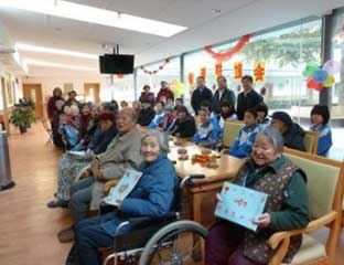 ��ӿ����Ժ