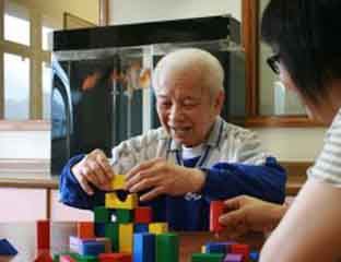 �����ھӣ������ͣ�����Ժ