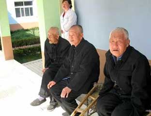 �屣����Ժ